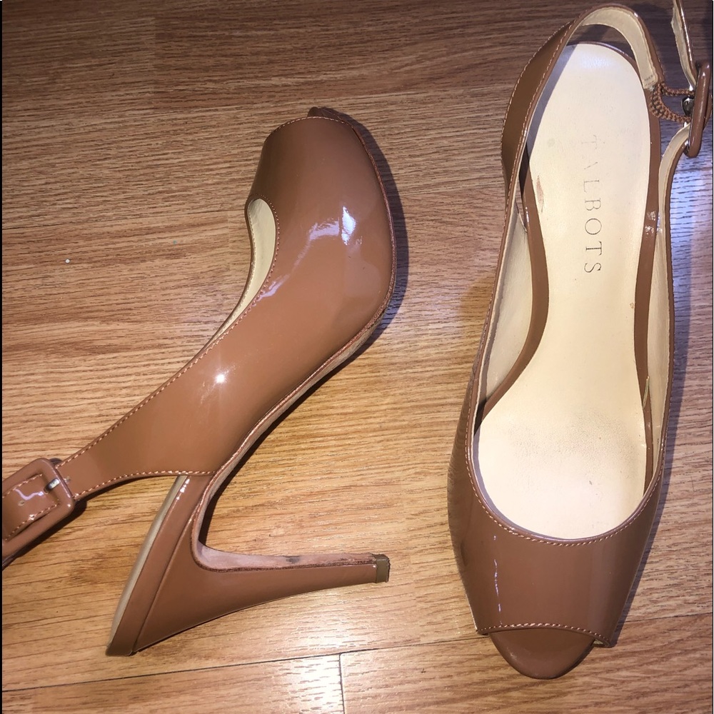 TALBOTS Peep toe Slingback Caramel Patent Heels 5.5